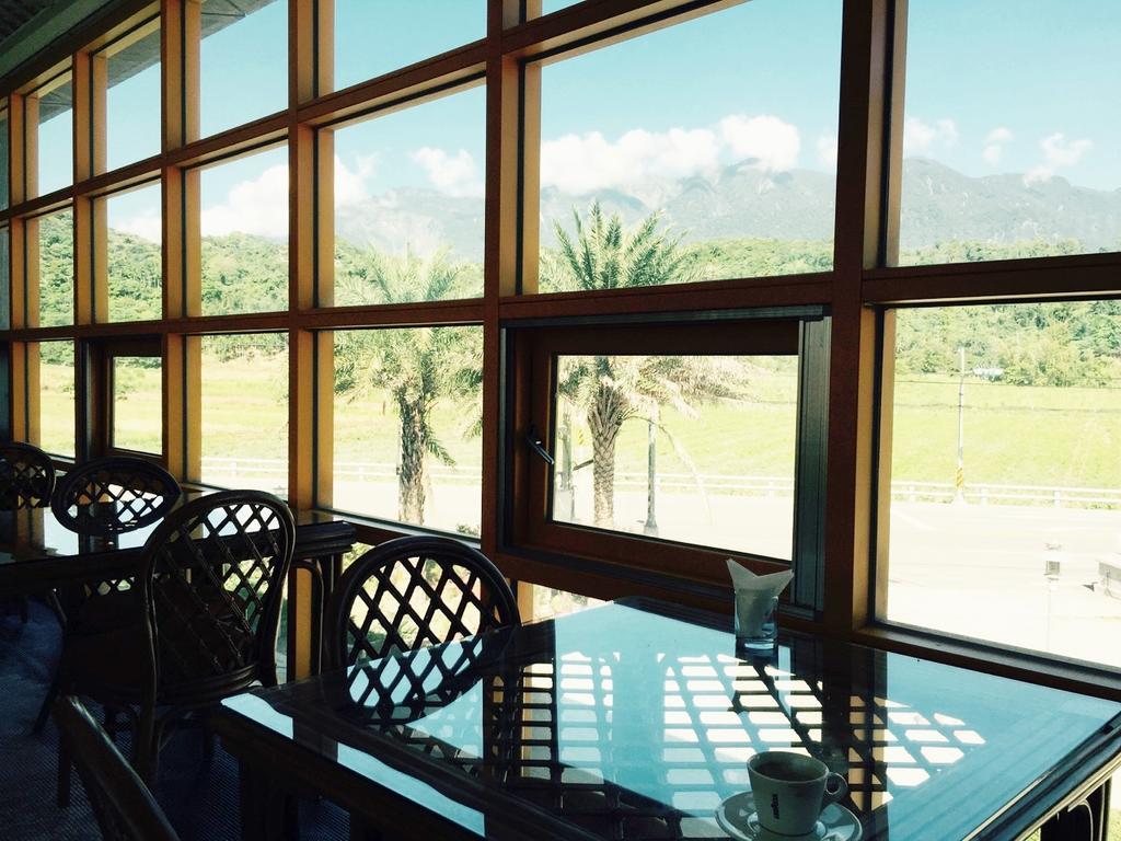 Tung Lodge - Taitung Branch Chenggong Bagian luar foto